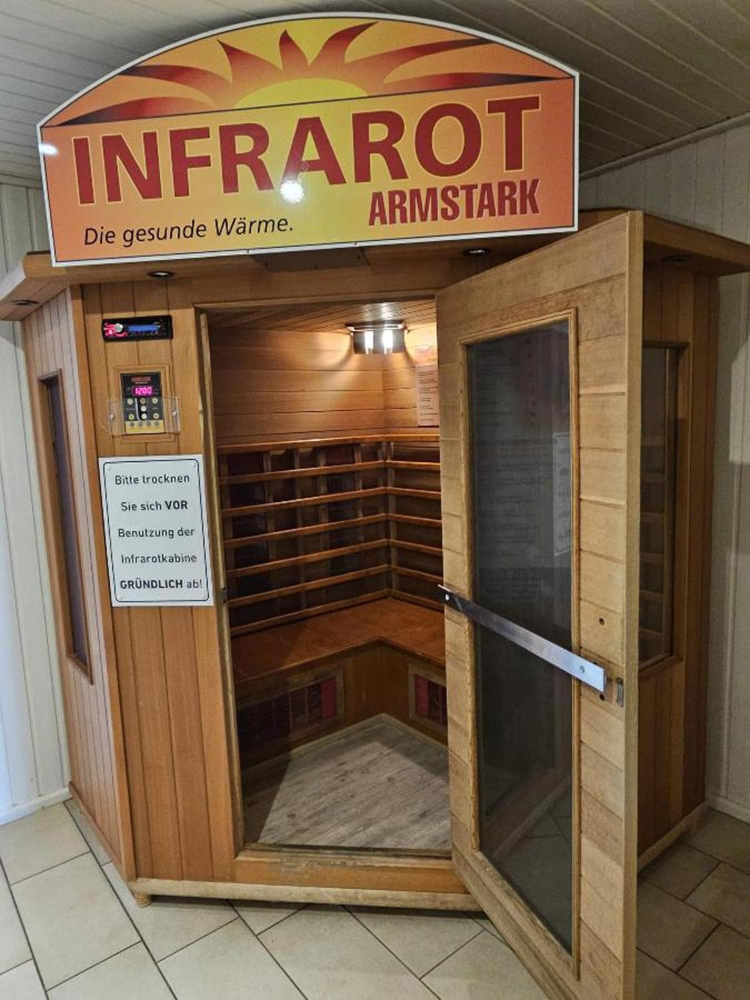 Ferienwohnung Kleine Auszeit ザンクト・エングルマール エクステリア 写真